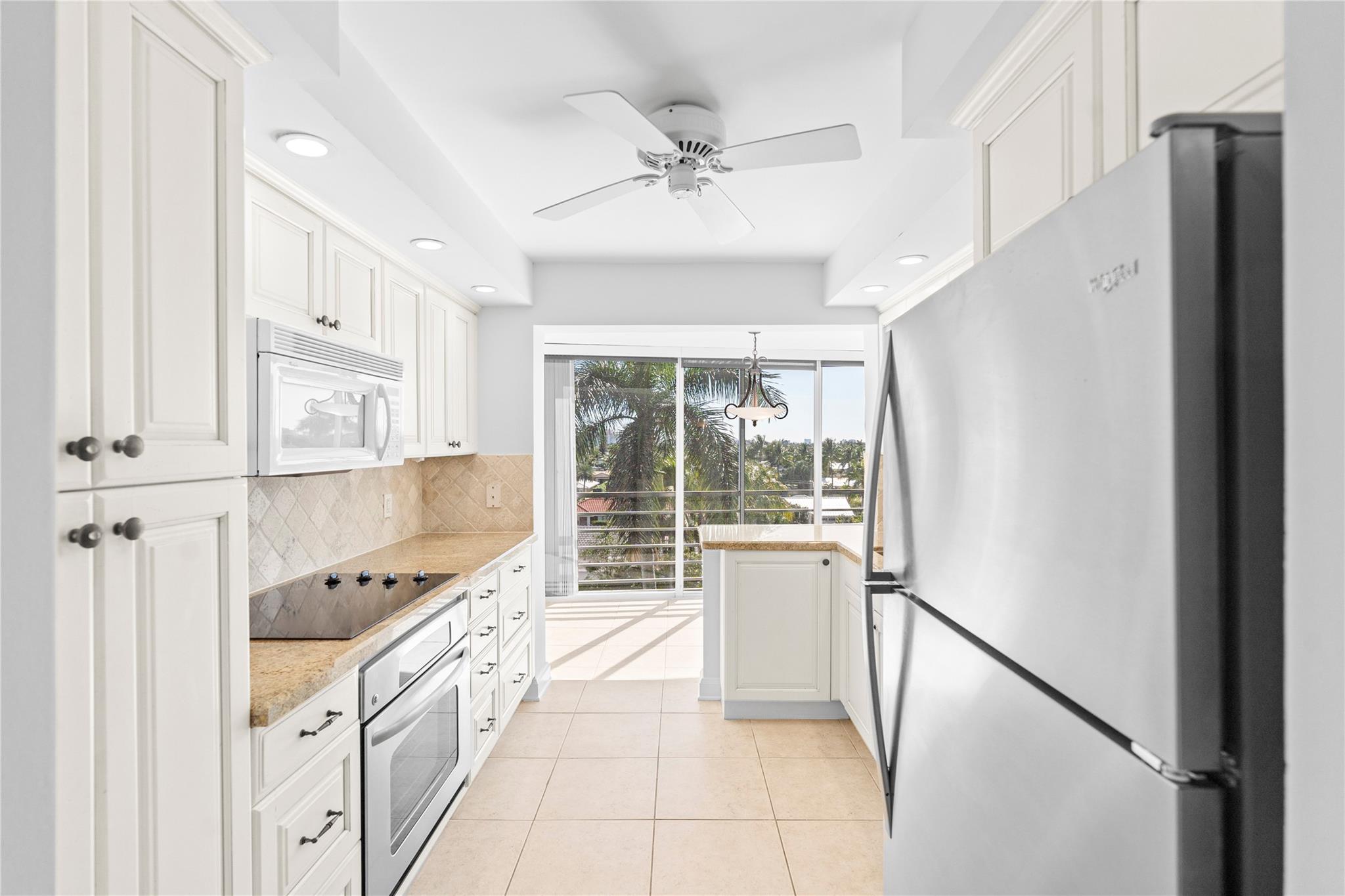 3050 NE 47th Ct 506