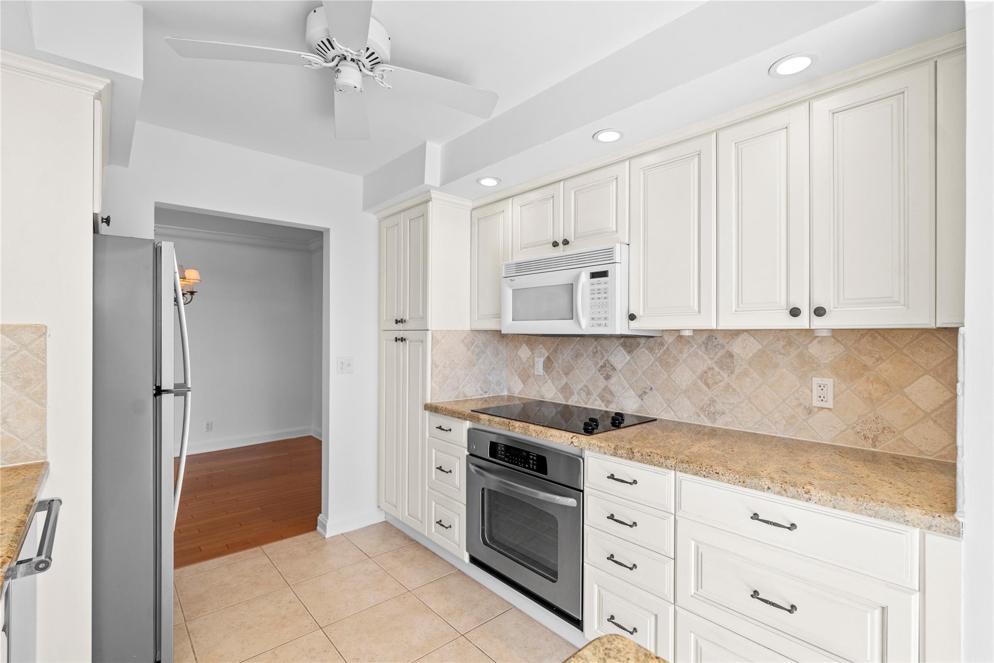 3050 NE 47th Ct 506