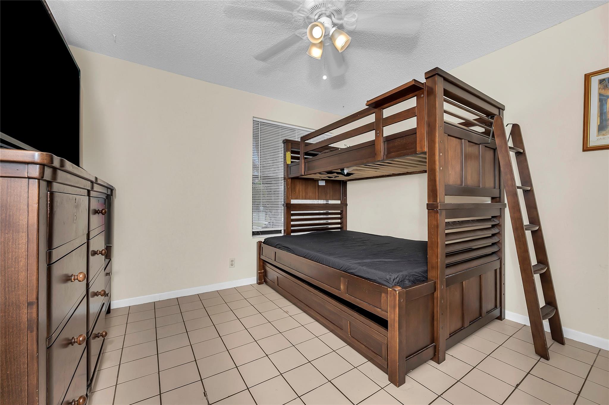 Lake Pointe - Residential