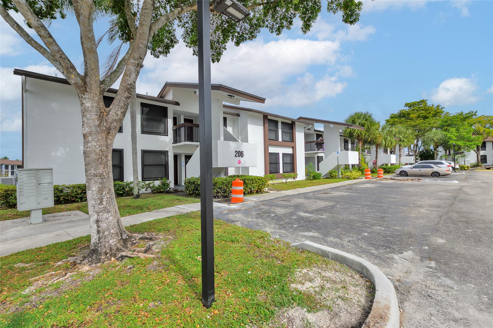 Lake Pointe - Residential