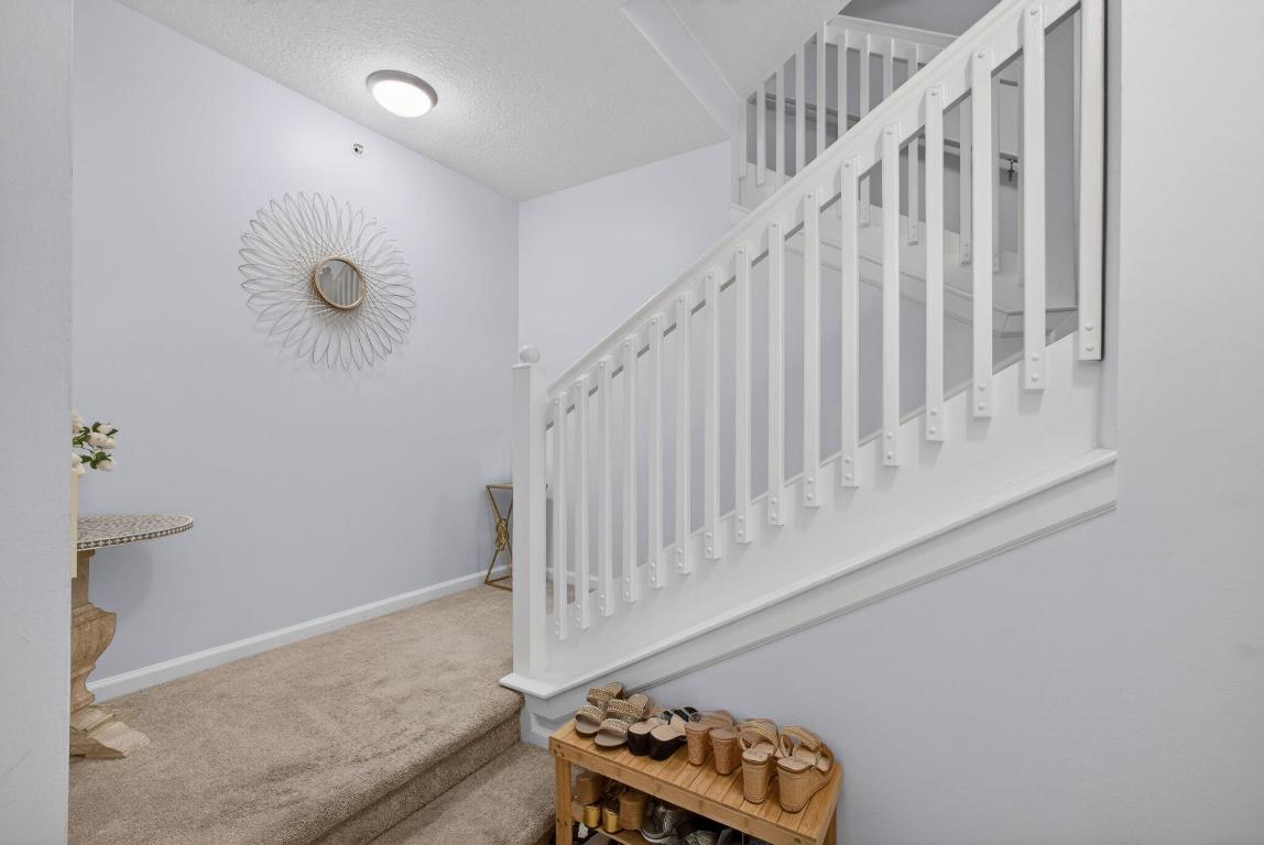 SOMERSET AT ABACOA CONDO - Residential