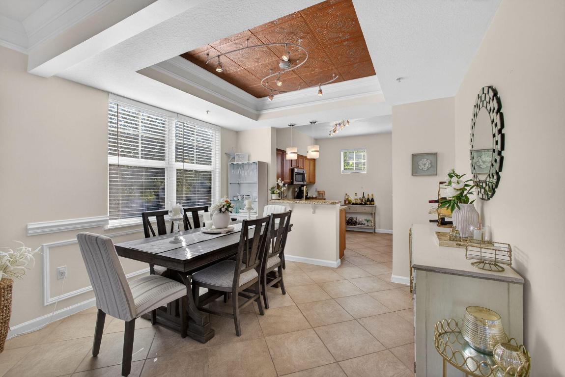 SOMERSET AT ABACOA CONDO - Residential