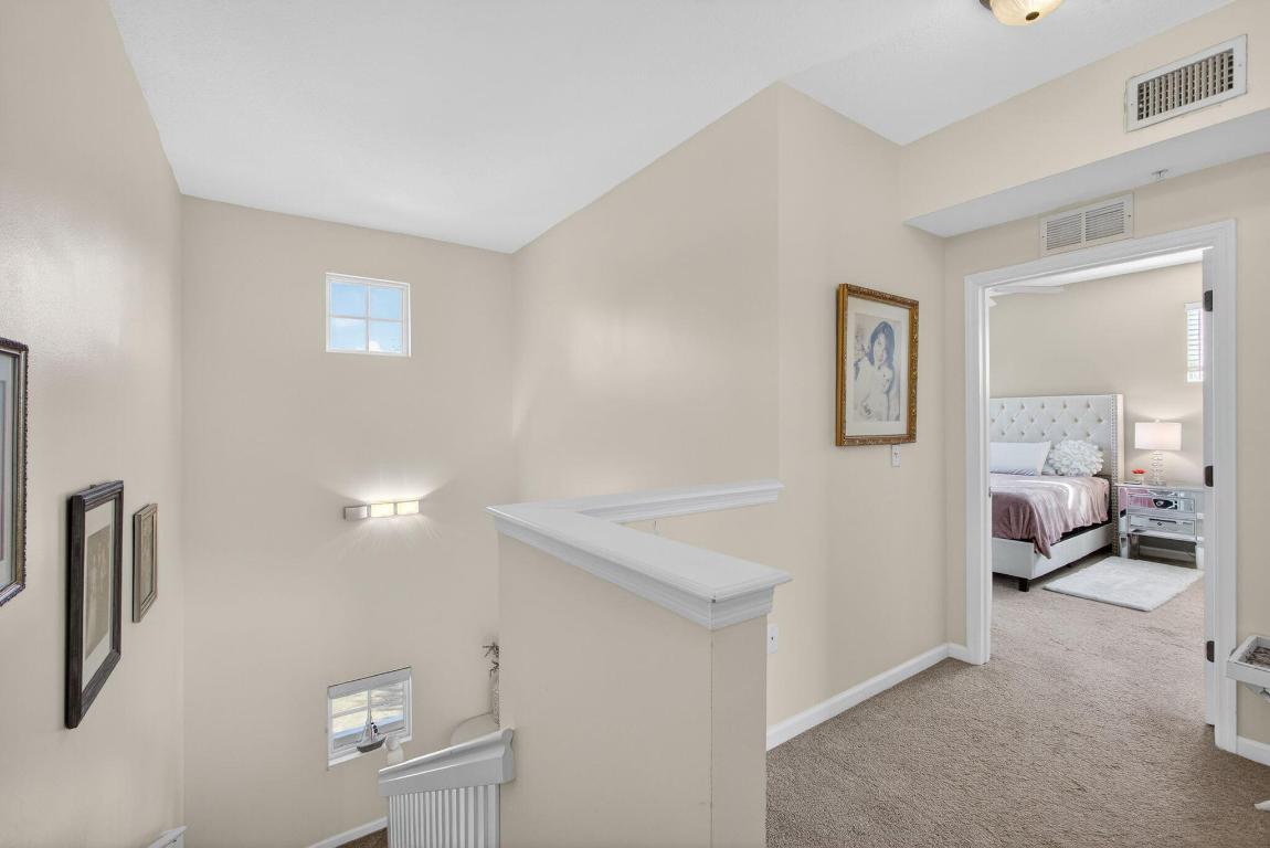 SOMERSET AT ABACOA CONDO - Residential