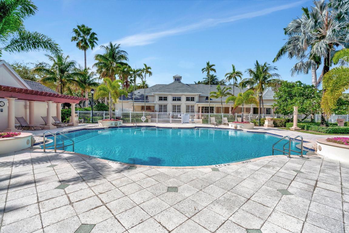 SOMERSET AT ABACOA CONDO - Residential