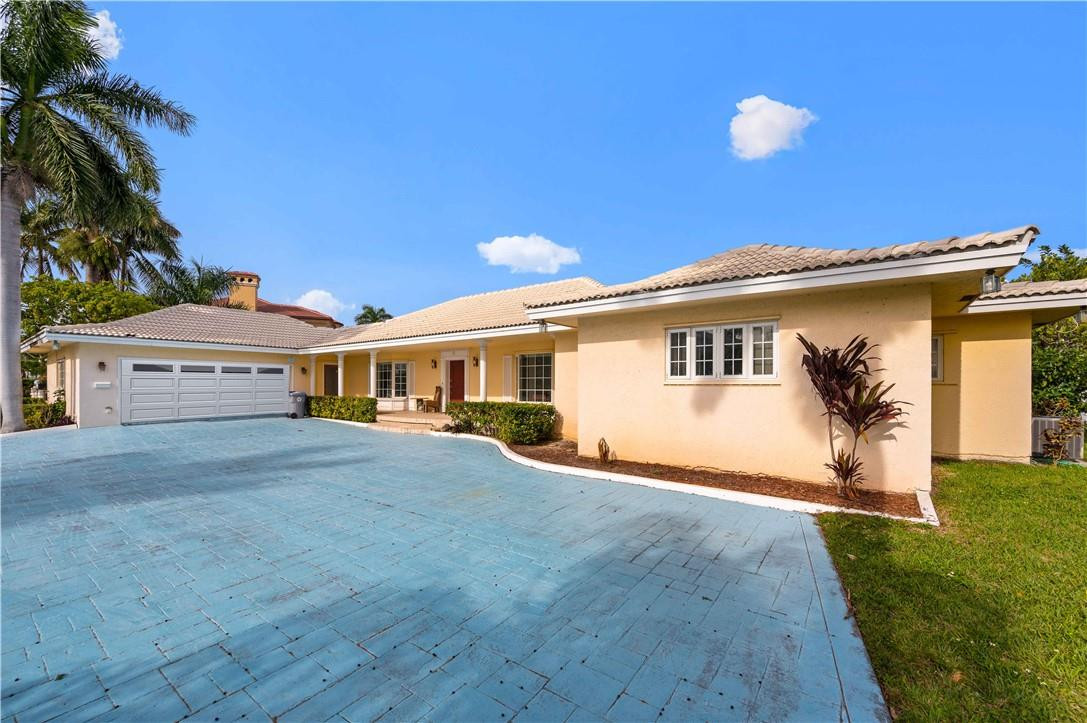 Isla Bahia 47-27 B - Residential