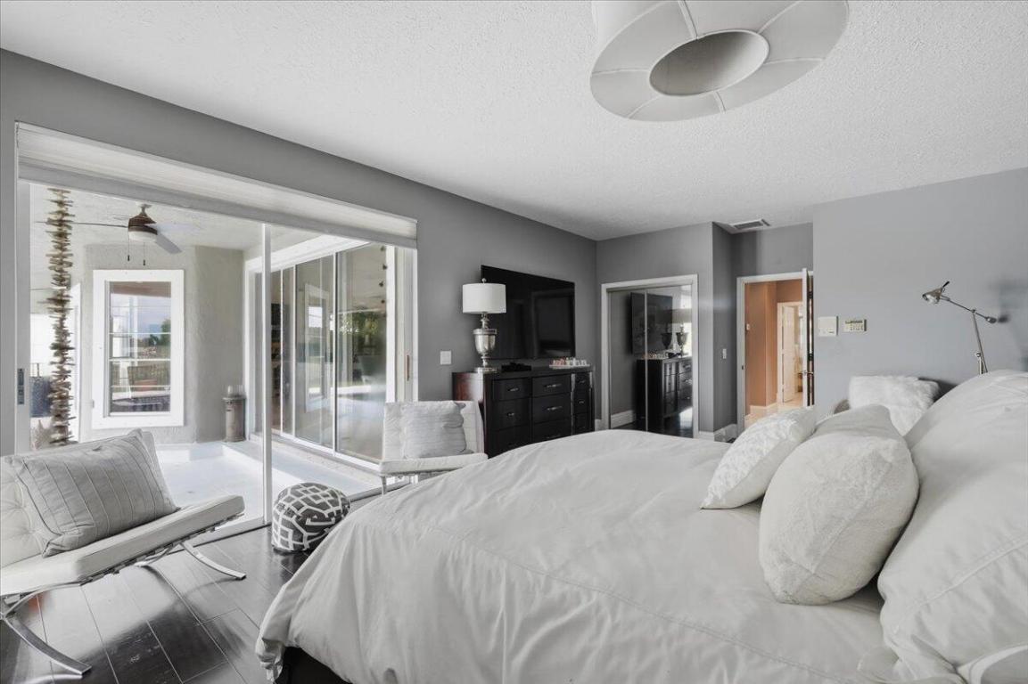 GREENVIEW COVE OF WELLINGTON - Residential