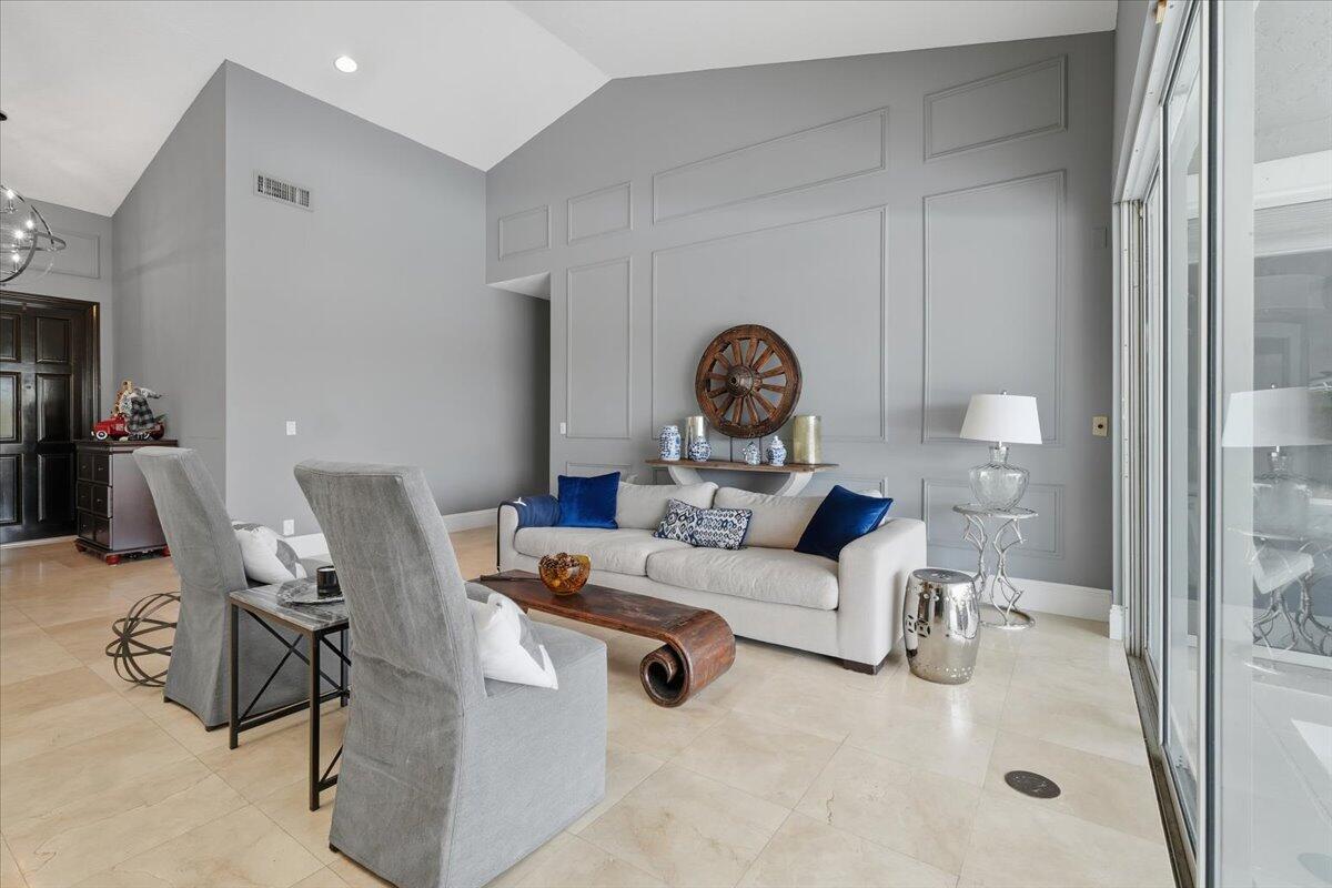 GREENVIEW COVE OF WELLING - Residential