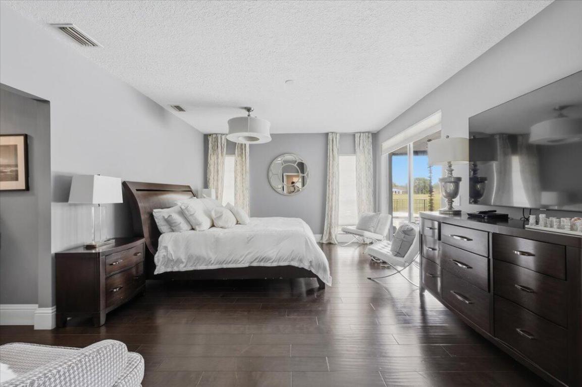 GREENVIEW COVE OF WELLINGTON - Residential