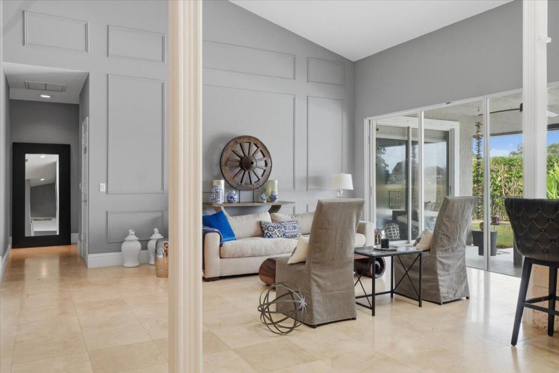 GREENVIEW COVE OF WELLINGTON - Residential