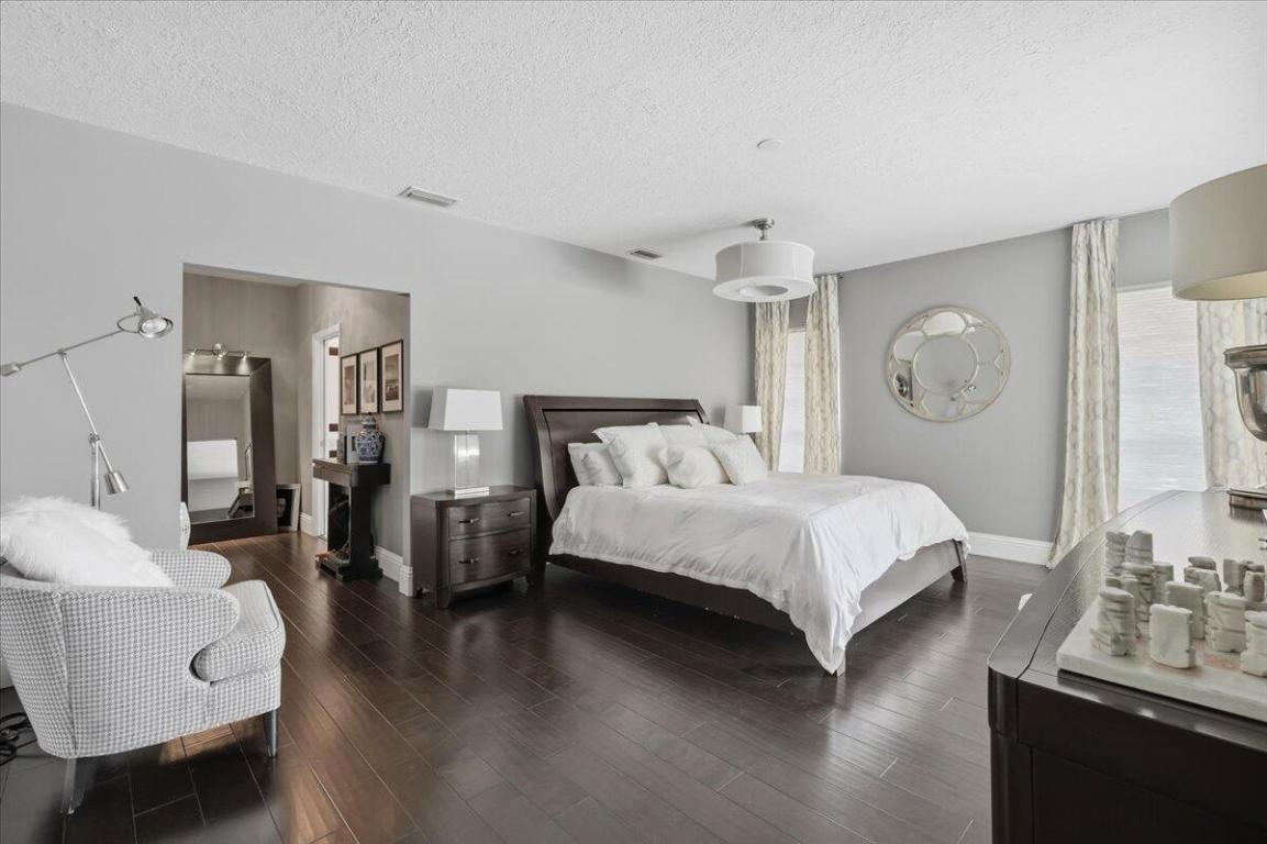 GREENVIEW COVE OF WELLINGTON - Residential