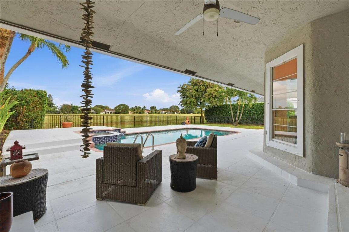 GREENVIEW COVE OF WELLINGTON - Residential