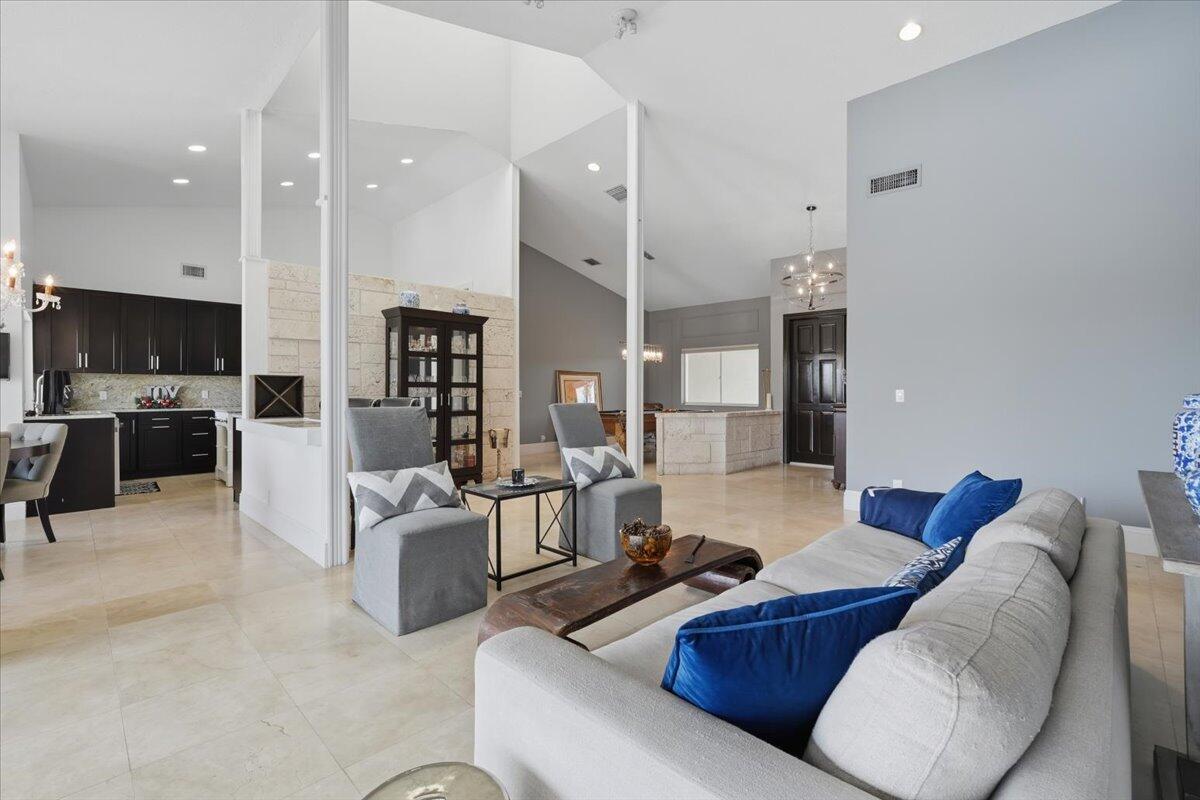 GREENVIEW COVE OF WELLING - Residential