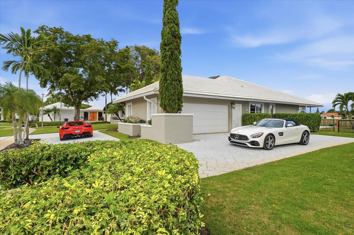 GREENVIEW COVE OF WELLING - Residential