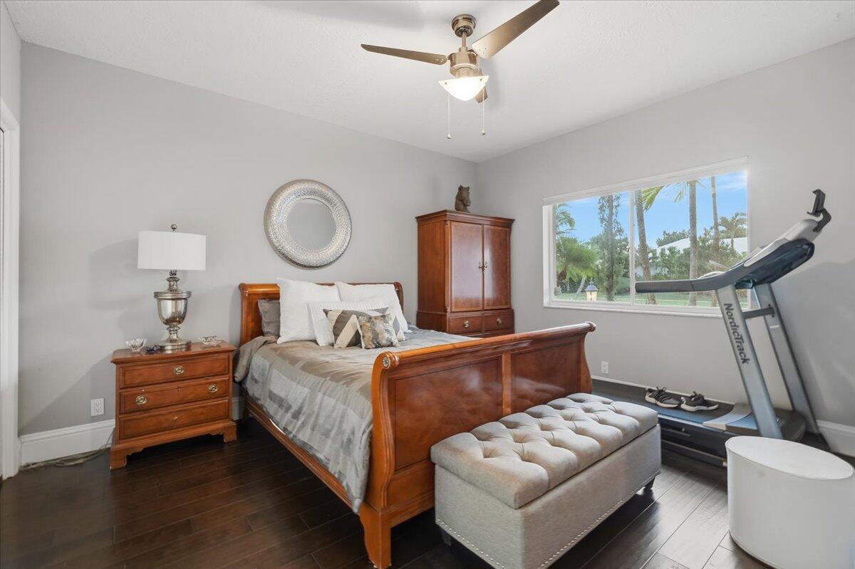 GREENVIEW COVE OF WELLING - Residential