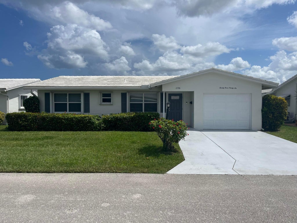 Photo of 2396 SW 13th Avenue, Boynton Beach, FL 33426 (MLS # B26042013)