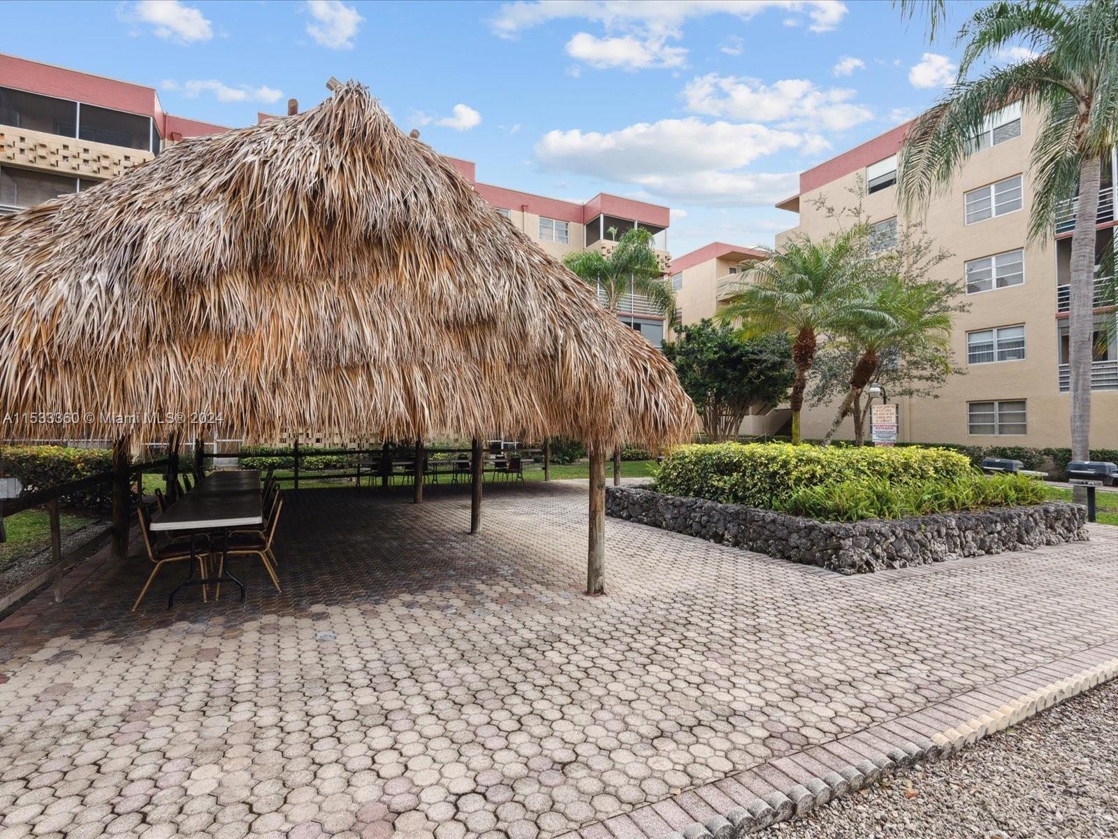 POLYNESIAN GARDENS - Residential