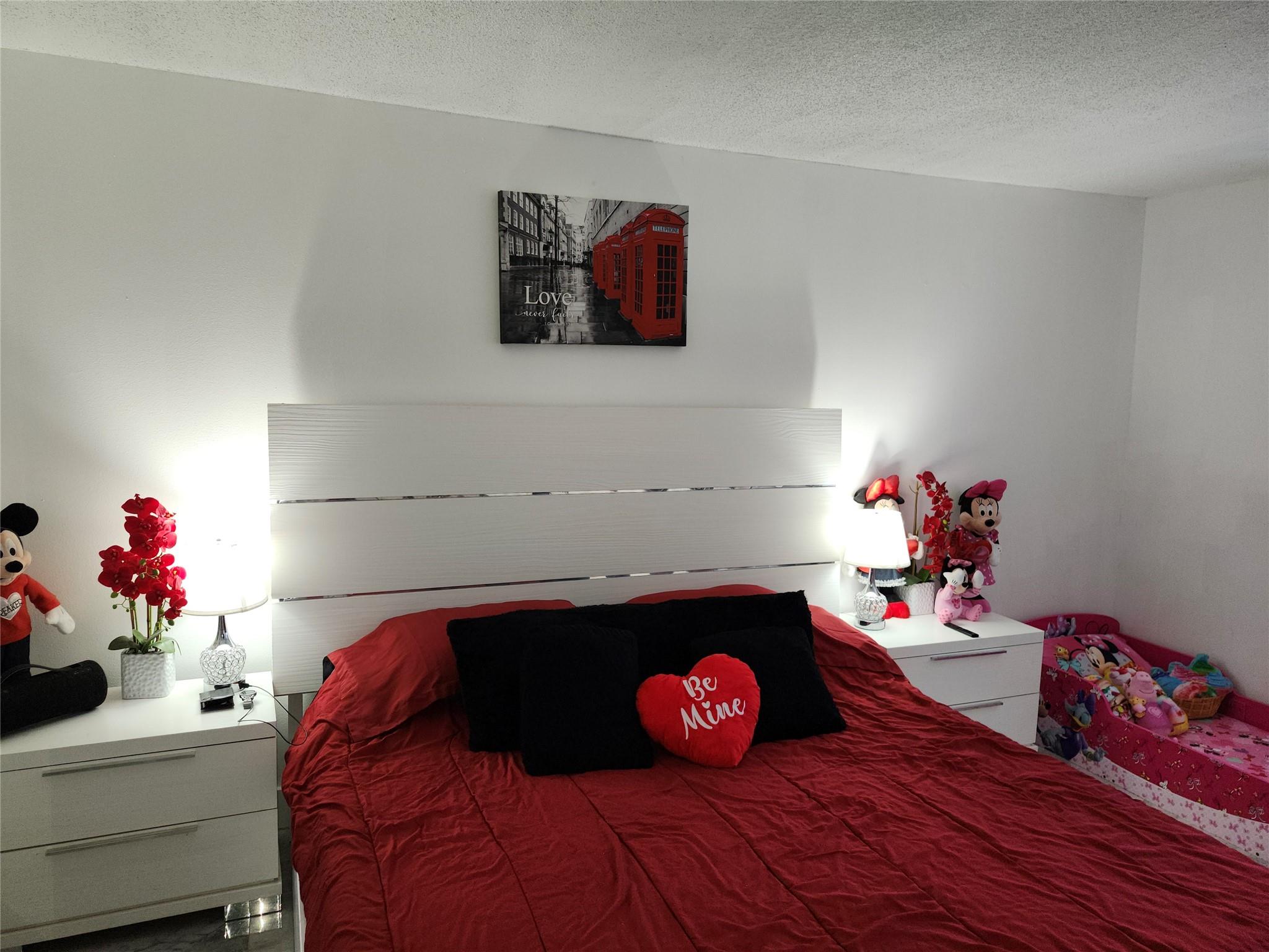 POLYNESIAN GARDENS - Residential