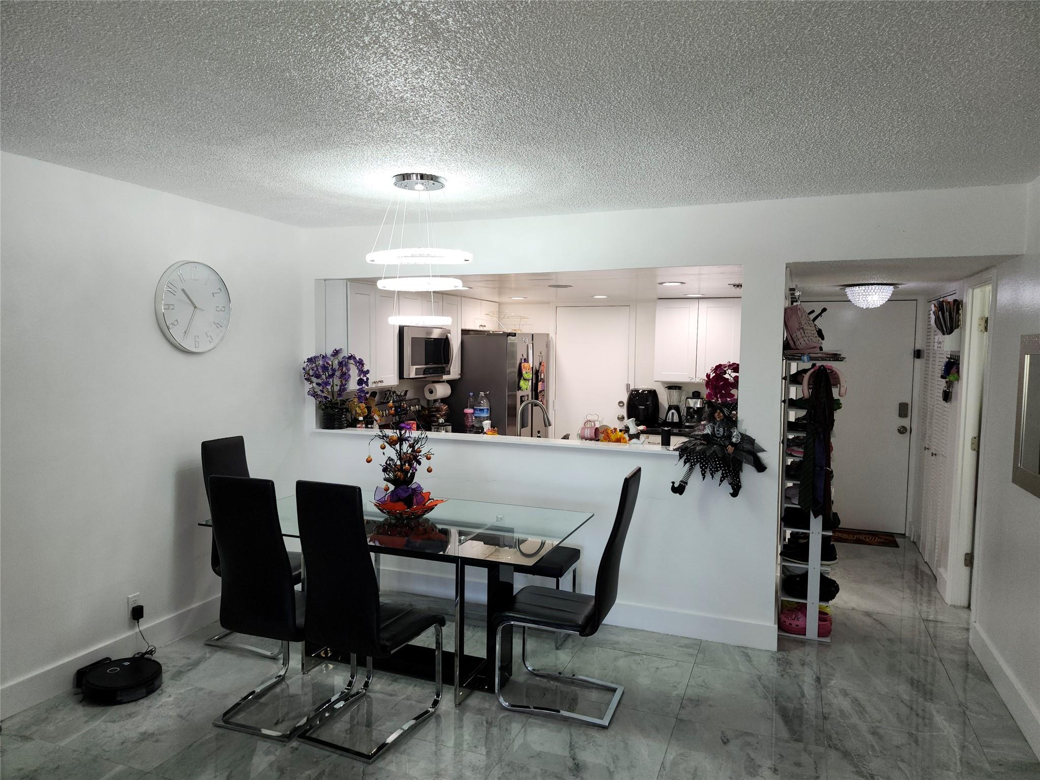 POLYNESIAN GARDENS - Residential