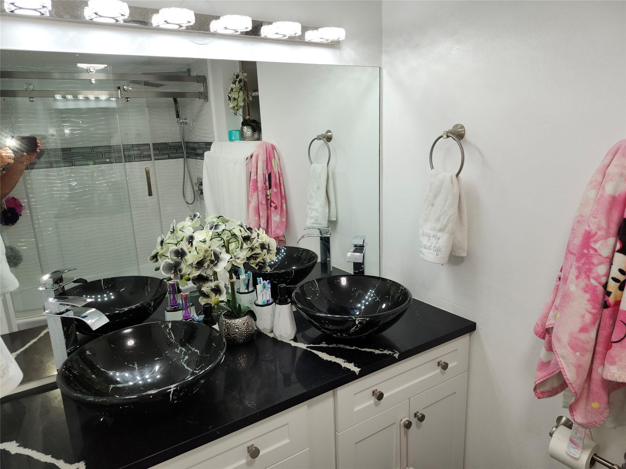 POLYNESIAN GARDENS - Residential