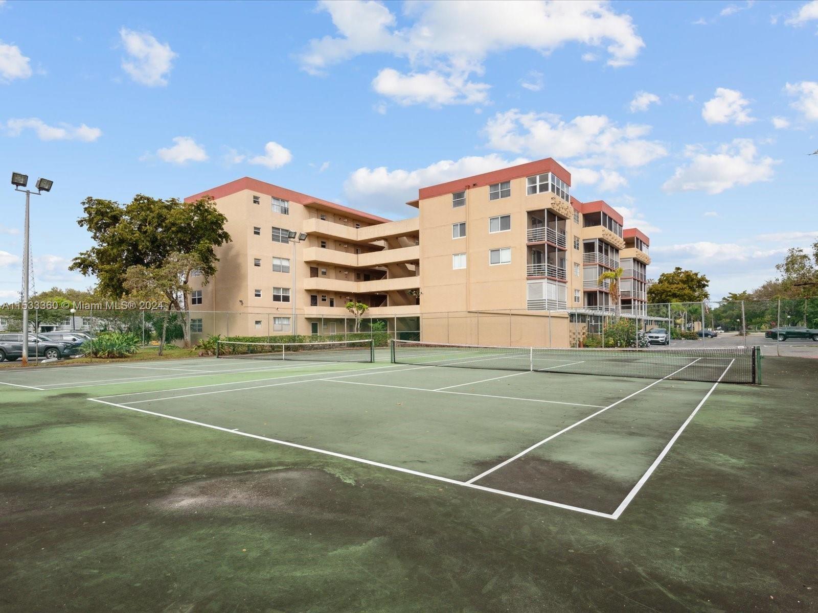 POLYNESIAN GARDENS - Residential