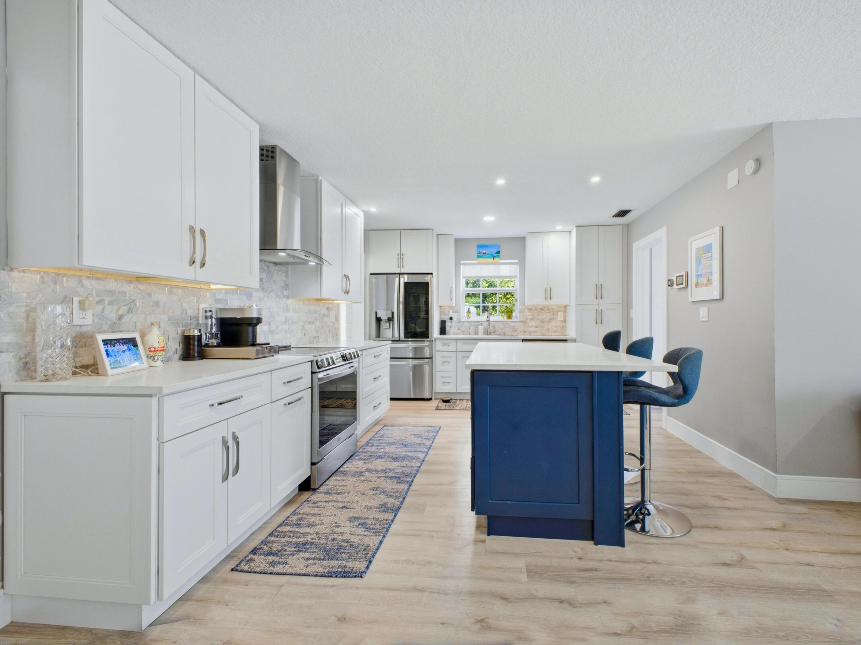 HILLSBORO ESTATES - Residential