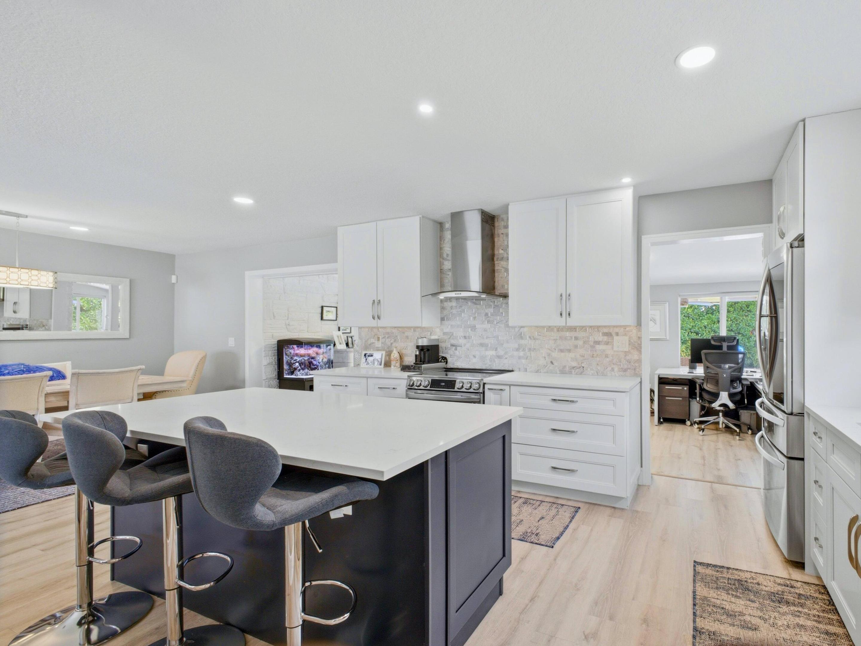 HILLSBORO ESTATES - Residential