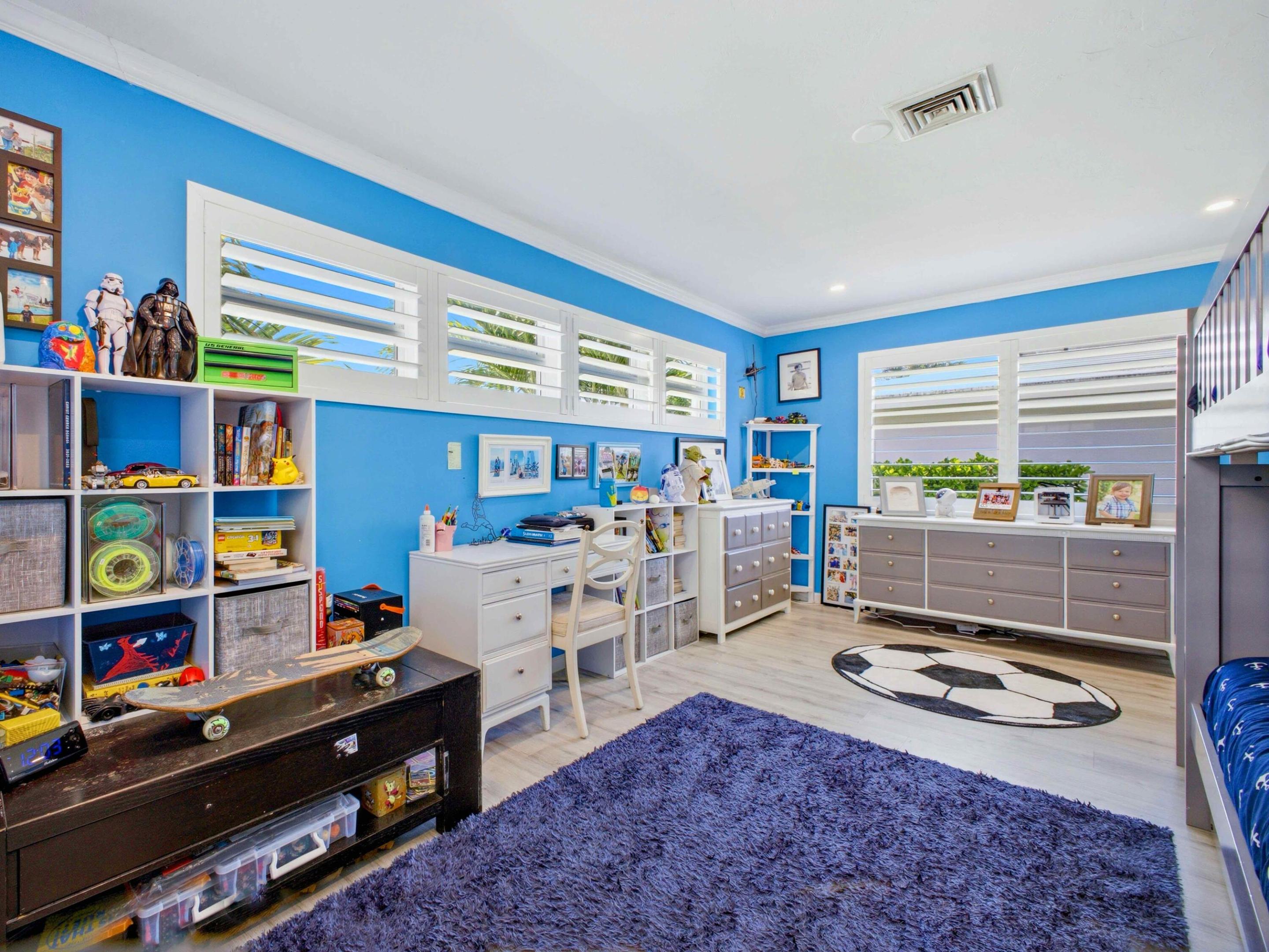 HILLSBORO ESTATES - Residential