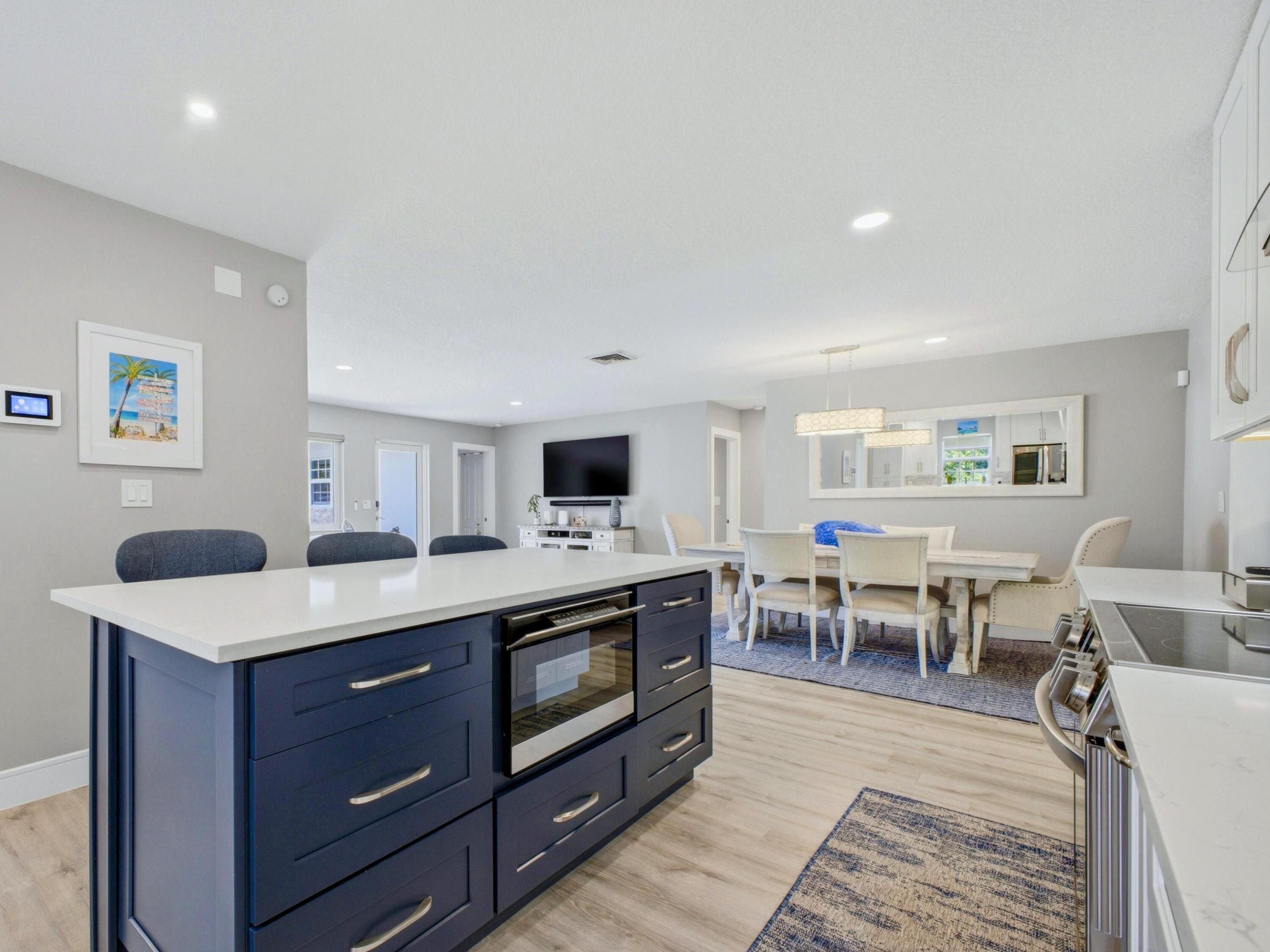 HILLSBORO ESTATES - Residential
