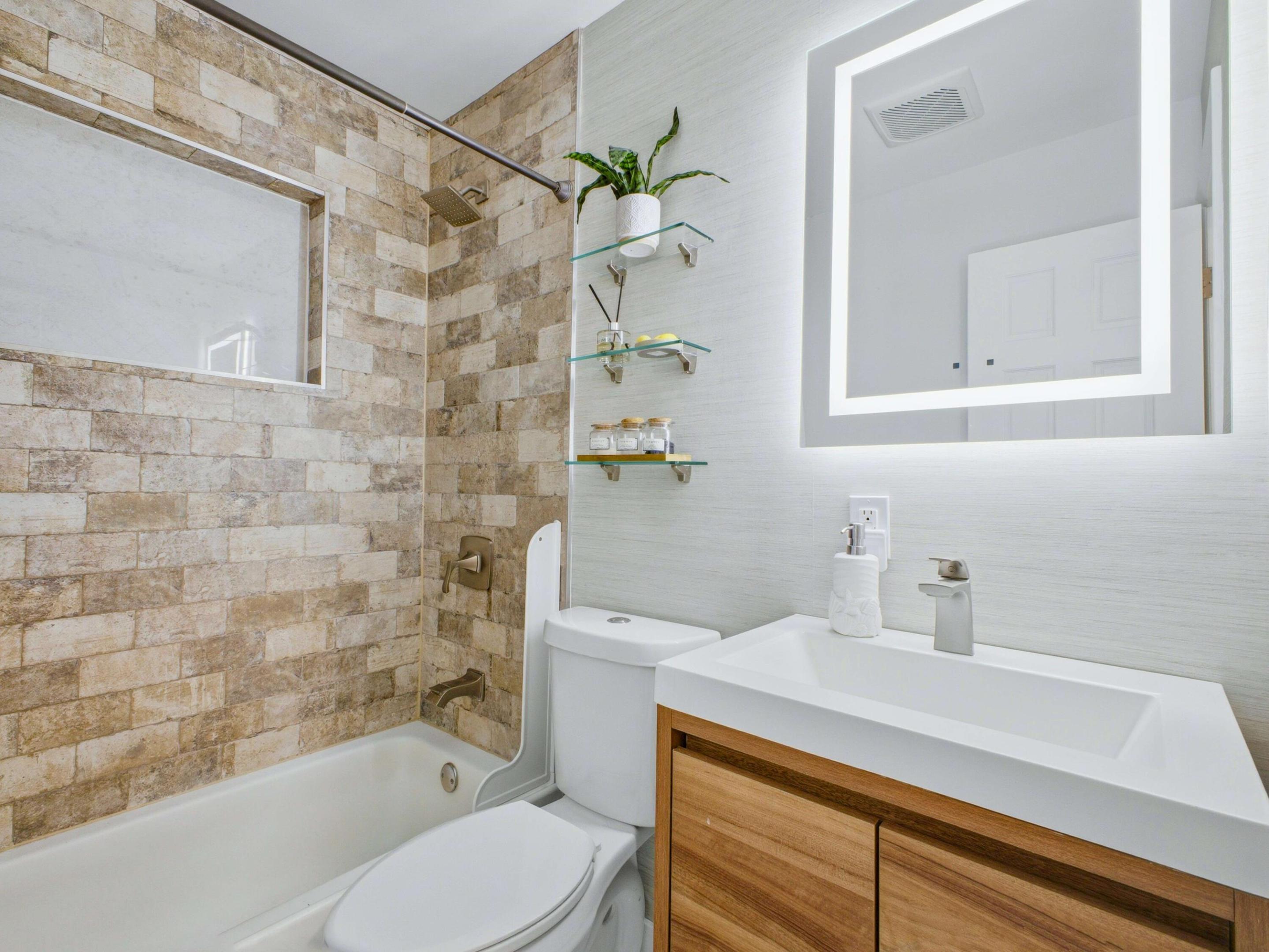 HILLSBORO ESTATES - Residential
