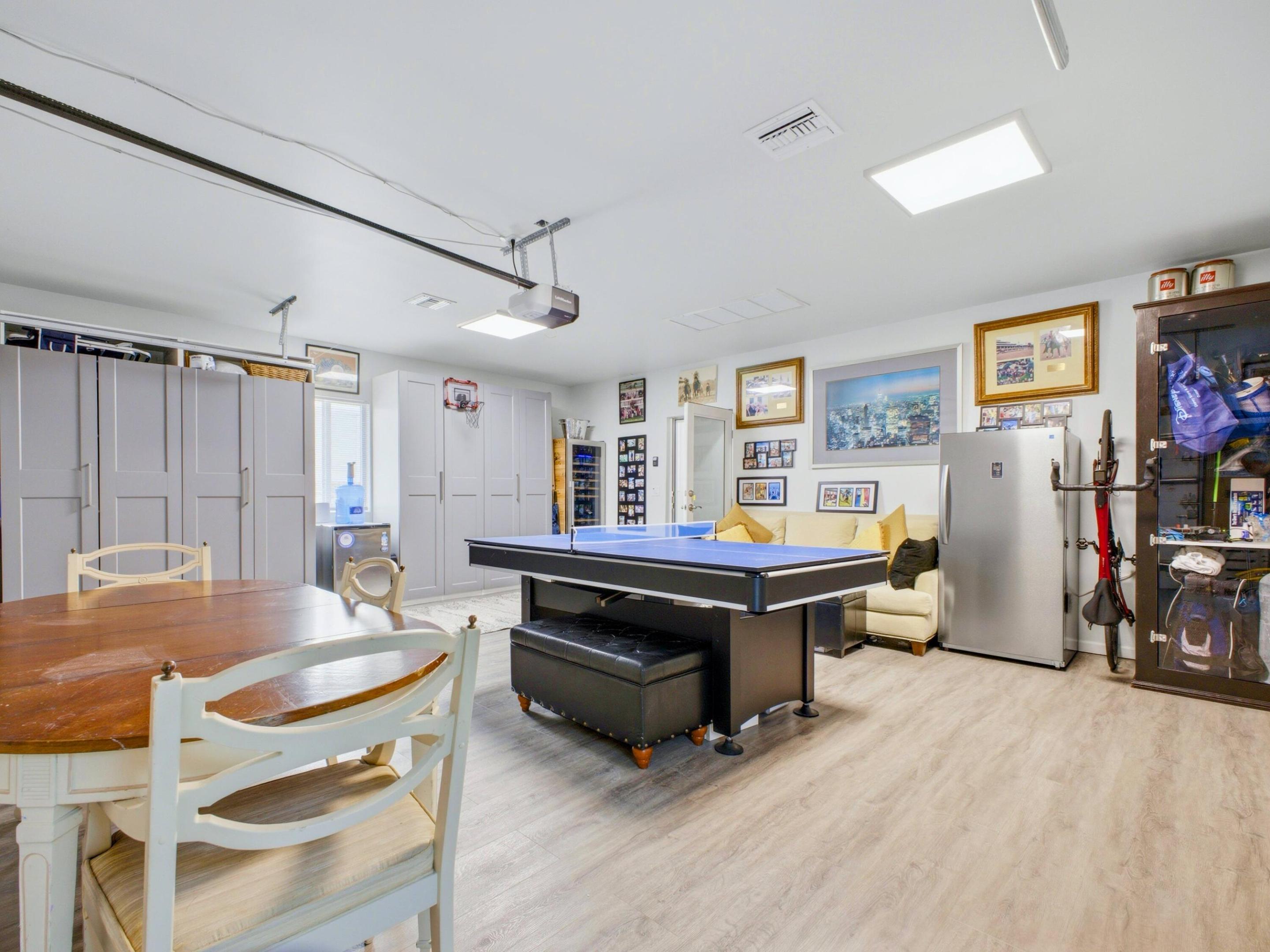 HILLSBORO ESTATES - Residential