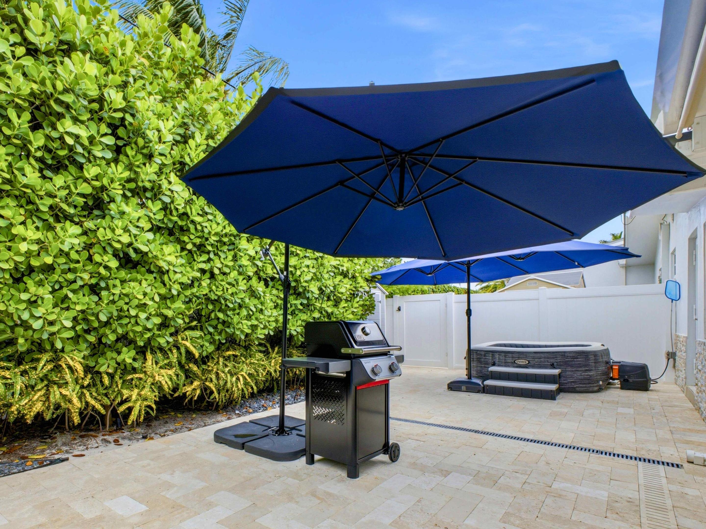 HILLSBORO ESTATES - Residential