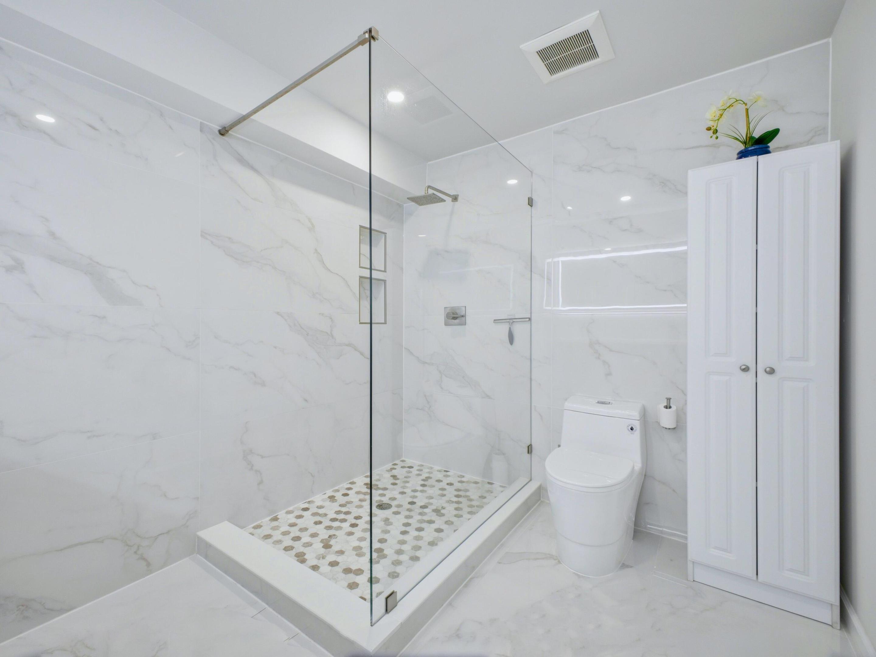 HILLSBORO ESTATES - Residential