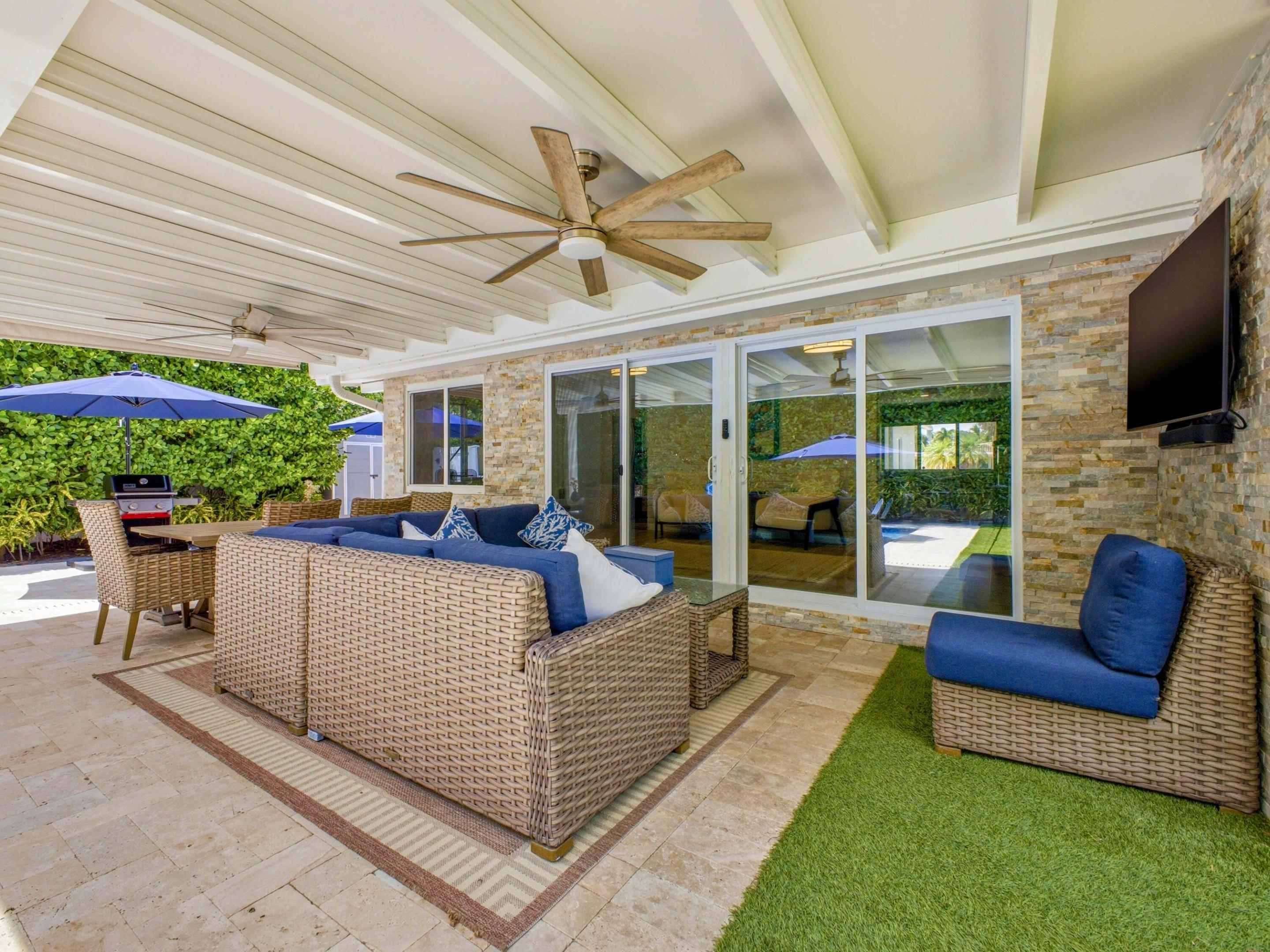 HILLSBORO ESTATES - Residential