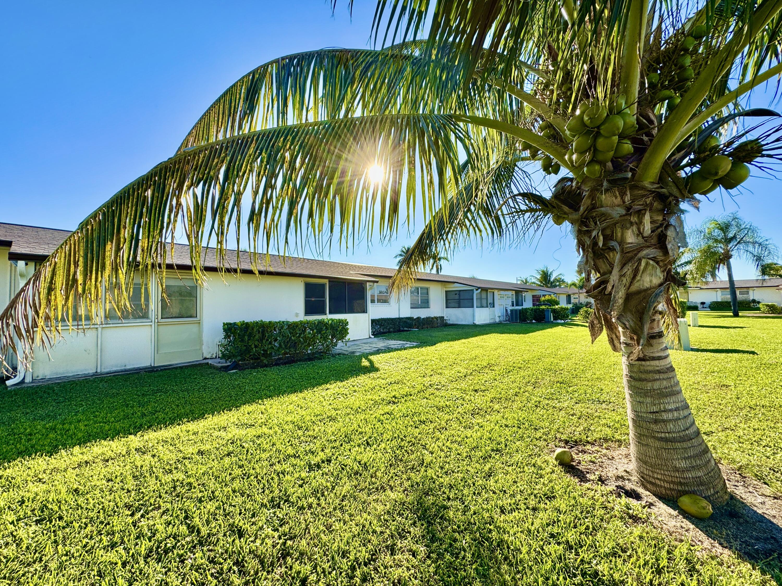 2864 E Crosley Drive E E
