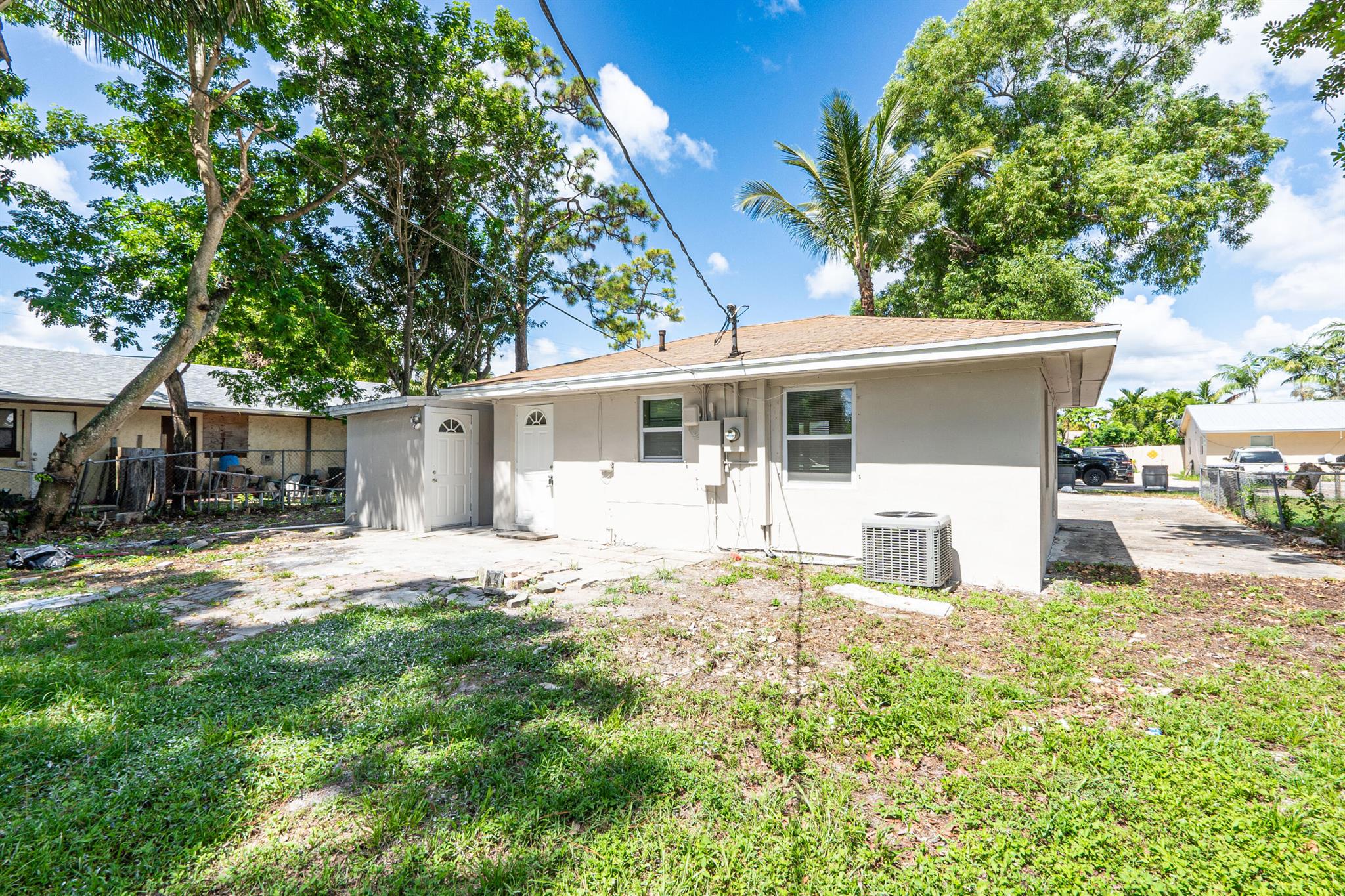 Mil Lake Estates - Residential