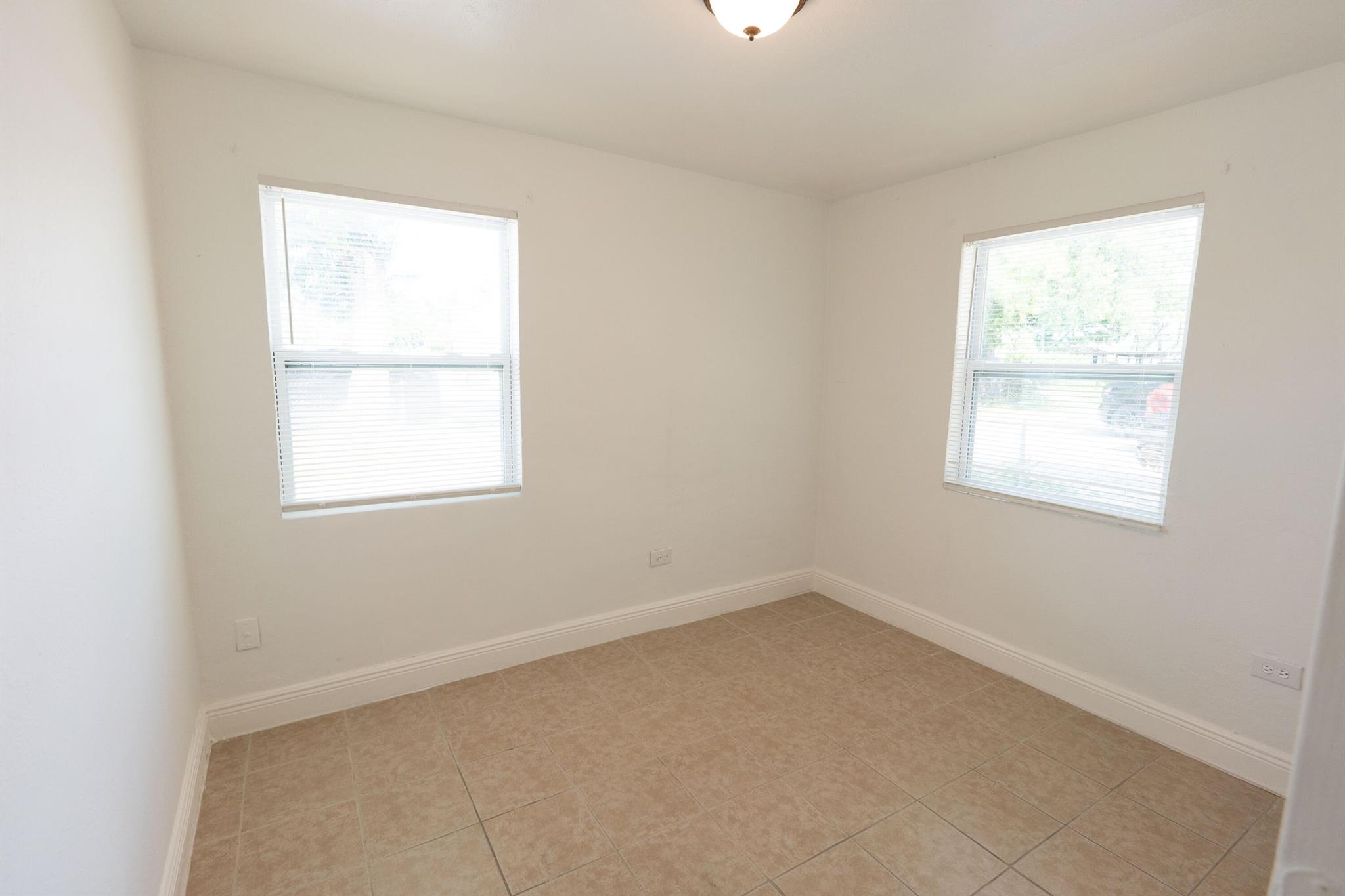 Mil Lake Estates - Residential