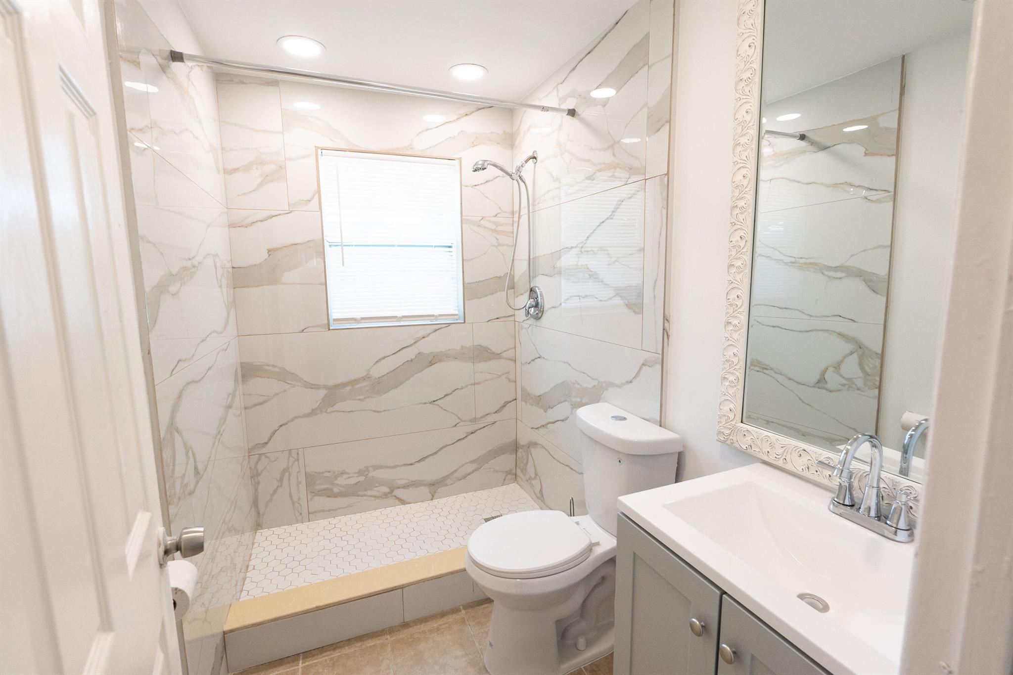 Mil Lake Estates - Residential