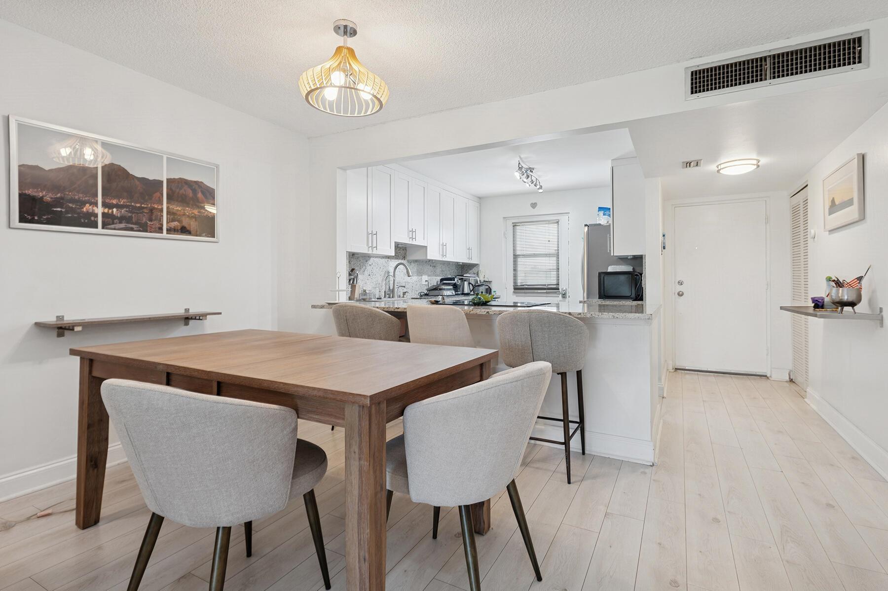 Boca Teeca - Residential