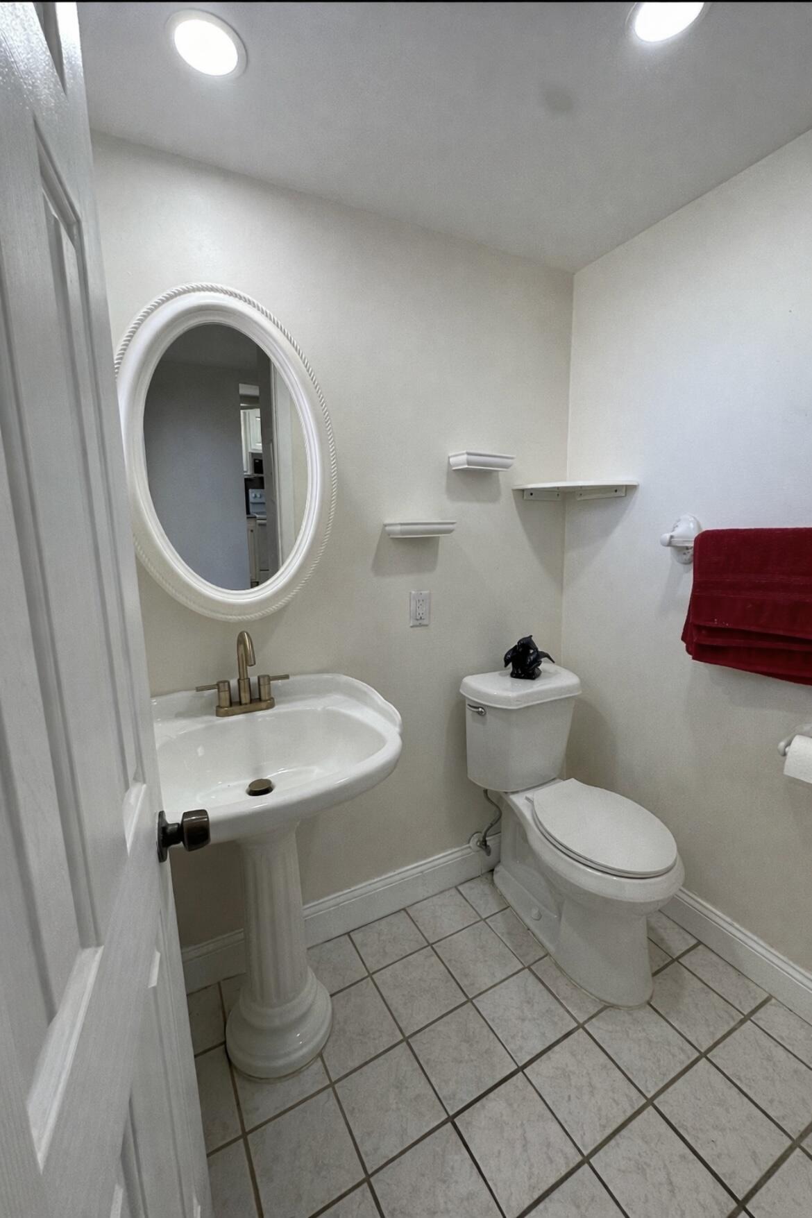 ROYAL PARK GARDENS II-L CONDO - Residential