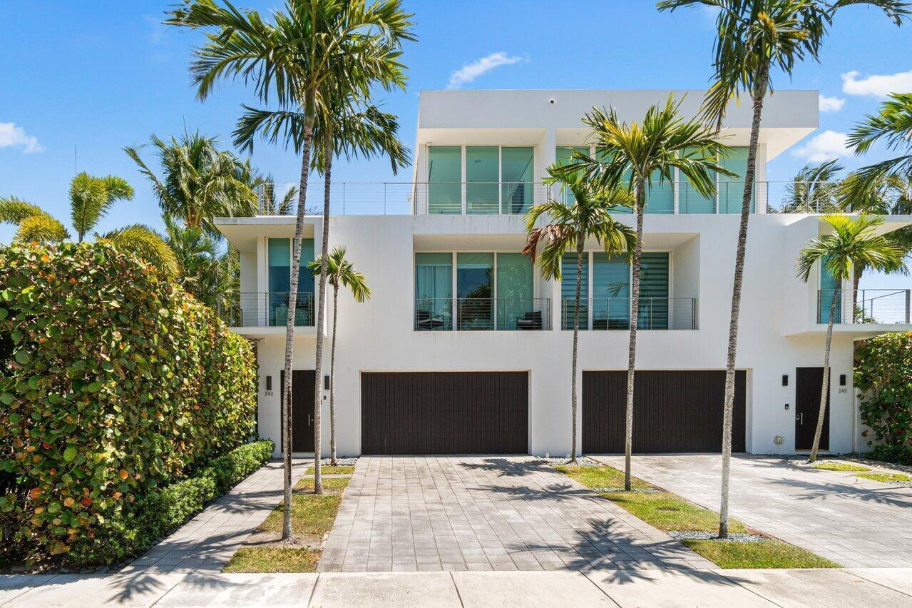 REIDS JOHN B VILLAGE - Residential Lease