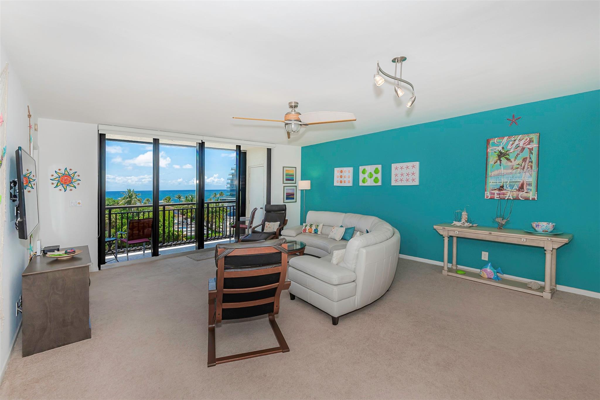 2300 NE 33rd Ave 703