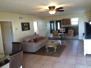 Tropical Beach - Residential Lease