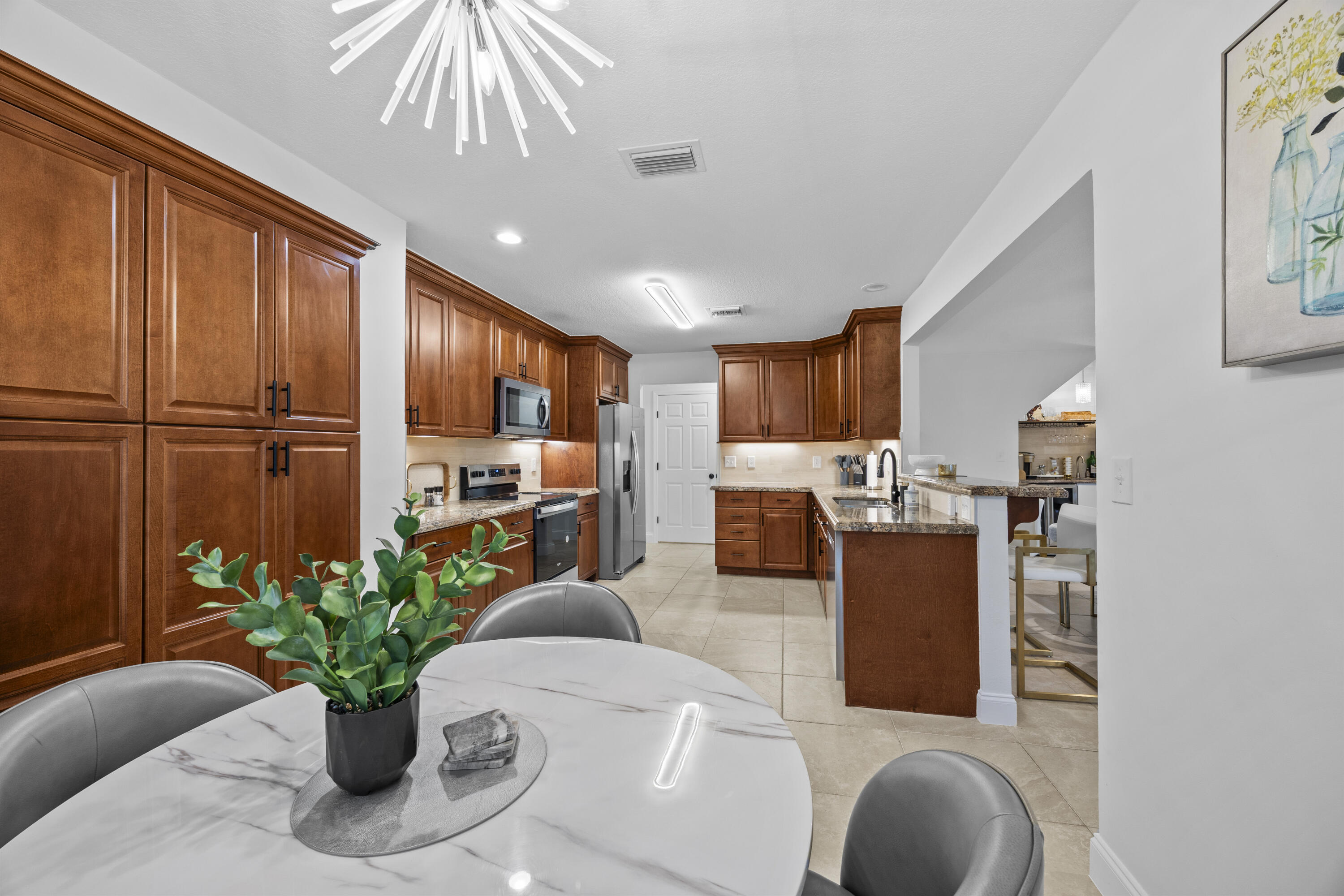 GREENVIEW SHORES 2 OF WELLINGTON - Residential Lease