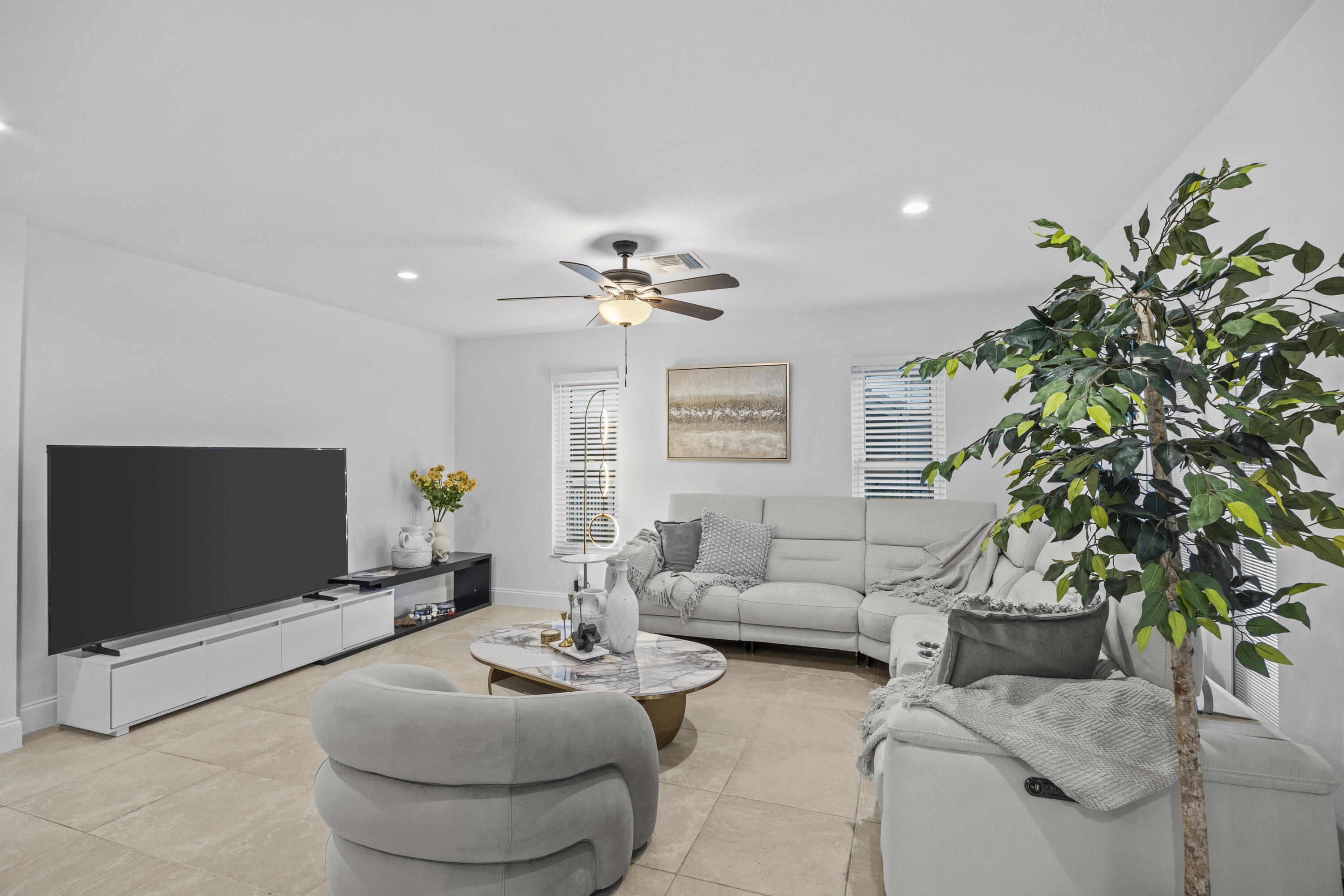 GREENVIEW SHORES 2 OF WELLINGTON - Residential Lease