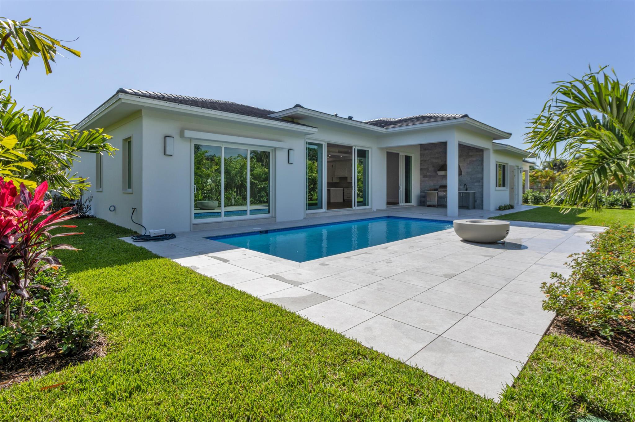 PLUMOSA PARK SEC A, B & D - Residential