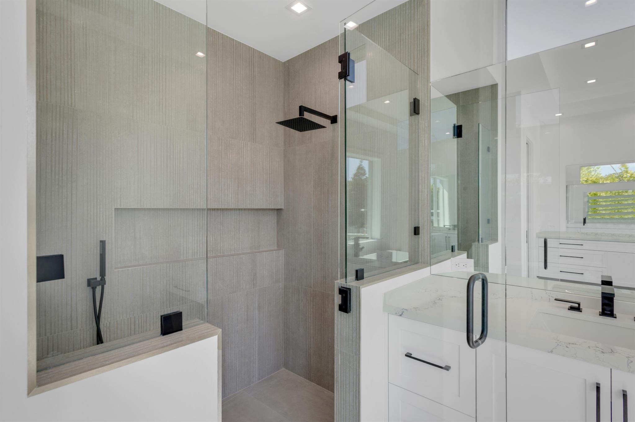 PLUMOSA PARK SEC A, B & D - Residential