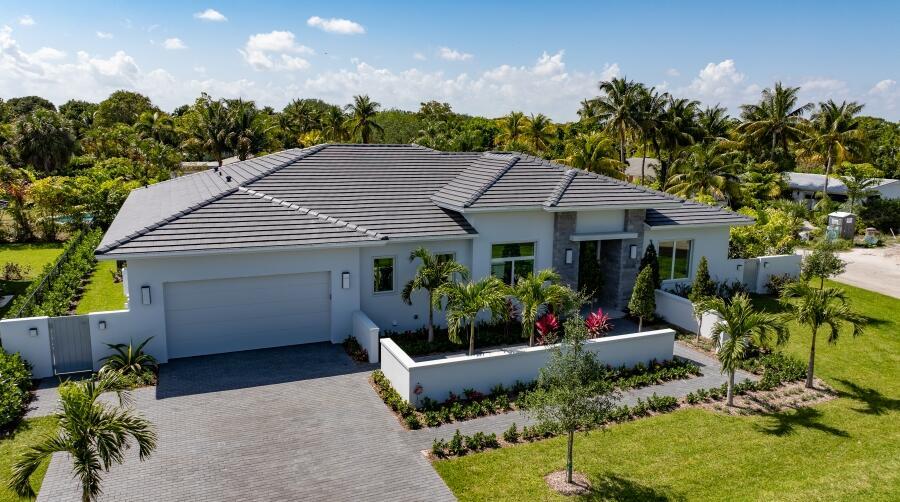 PLUMOSA PARK SEC A, B & D - Residential