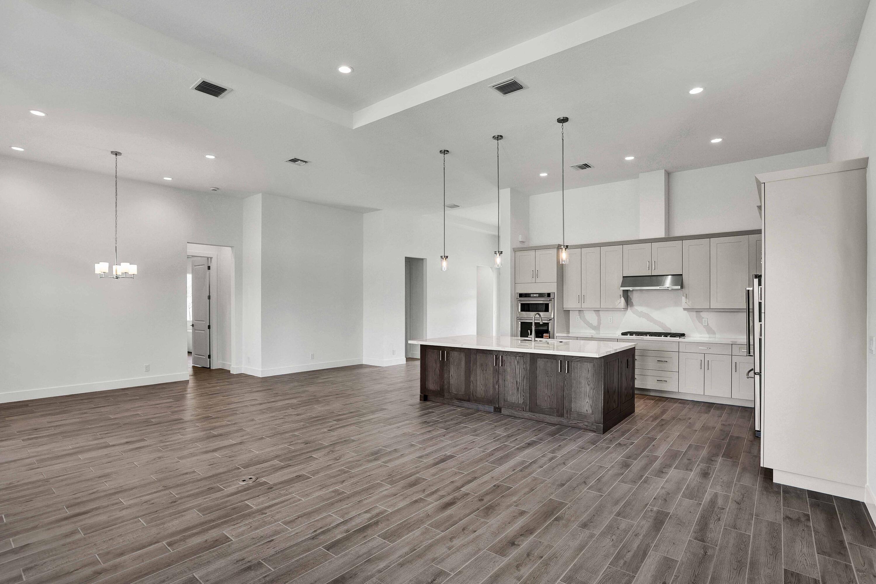 10112 Timber Creek Way