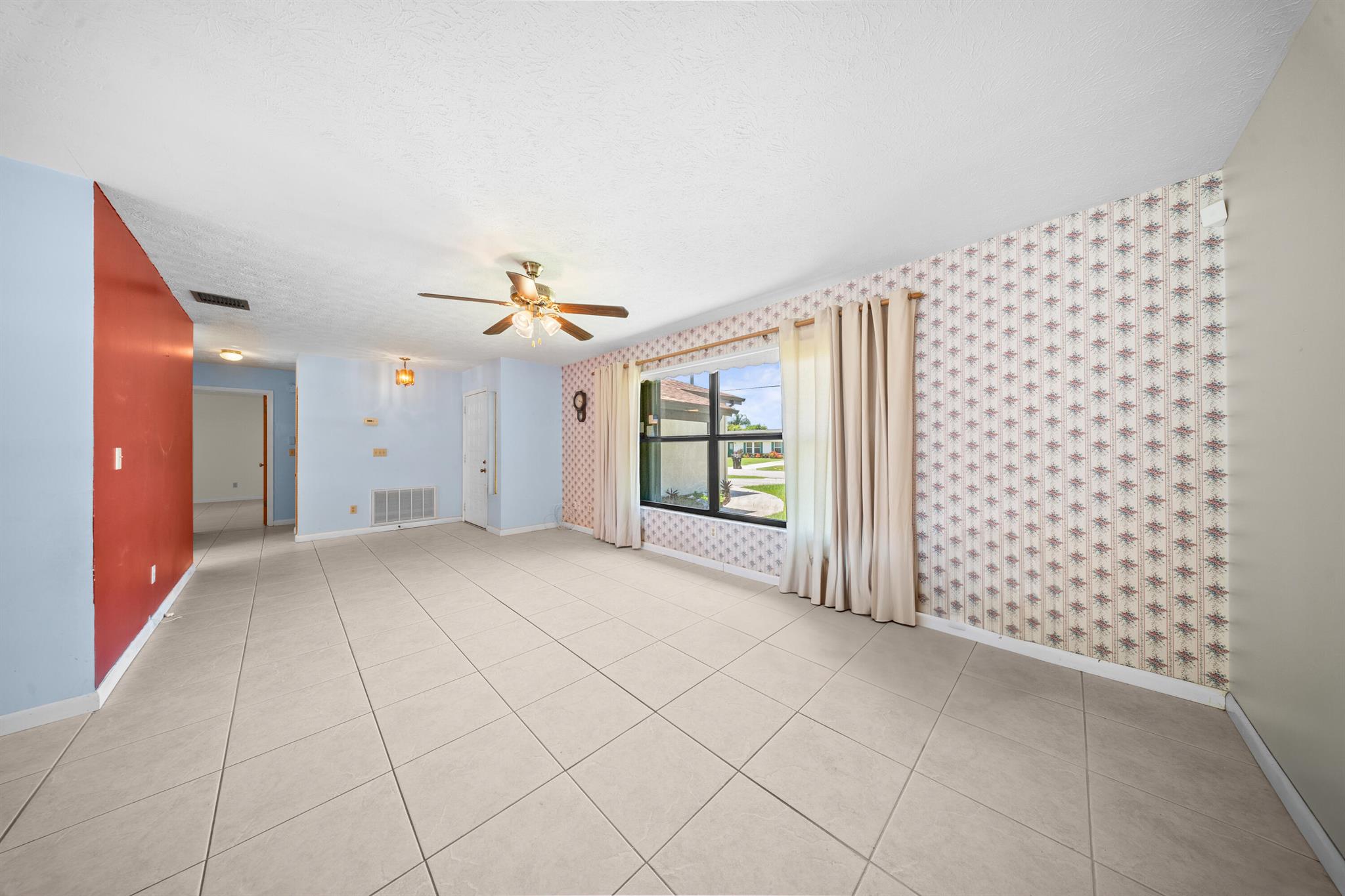 PORT ST LUCIE SECTION 27 - Residential