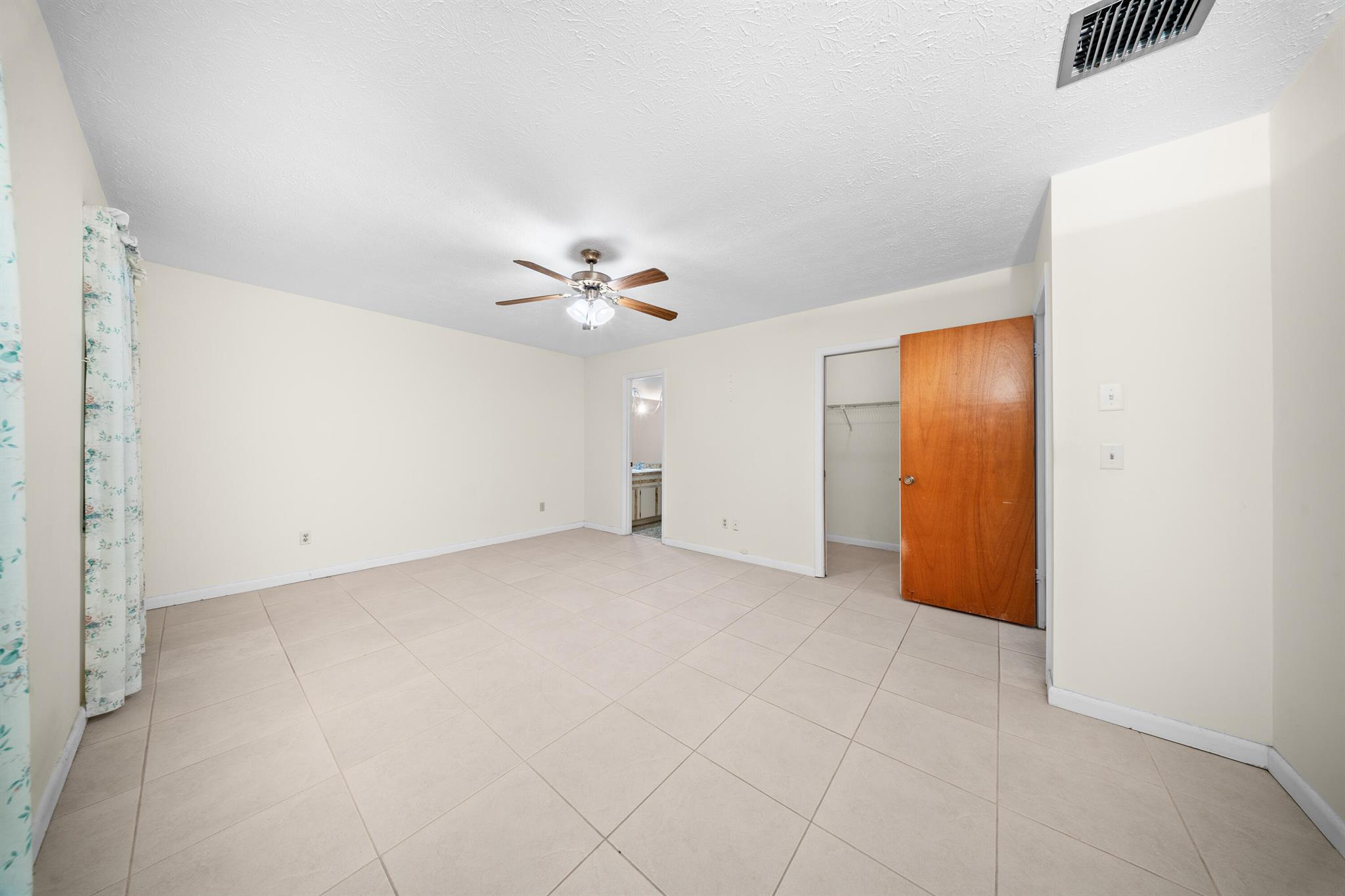 PORT ST LUCIE SECTION 27 - Residential